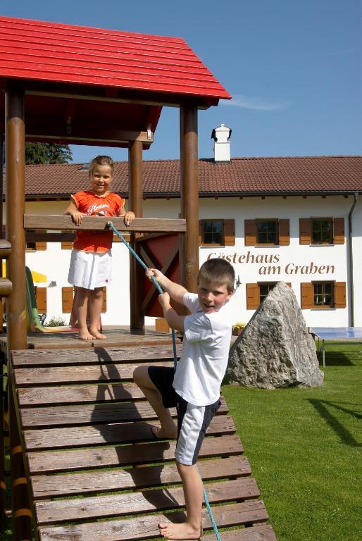 Gaestehaus Am Graben Reuthe Buitenkant foto