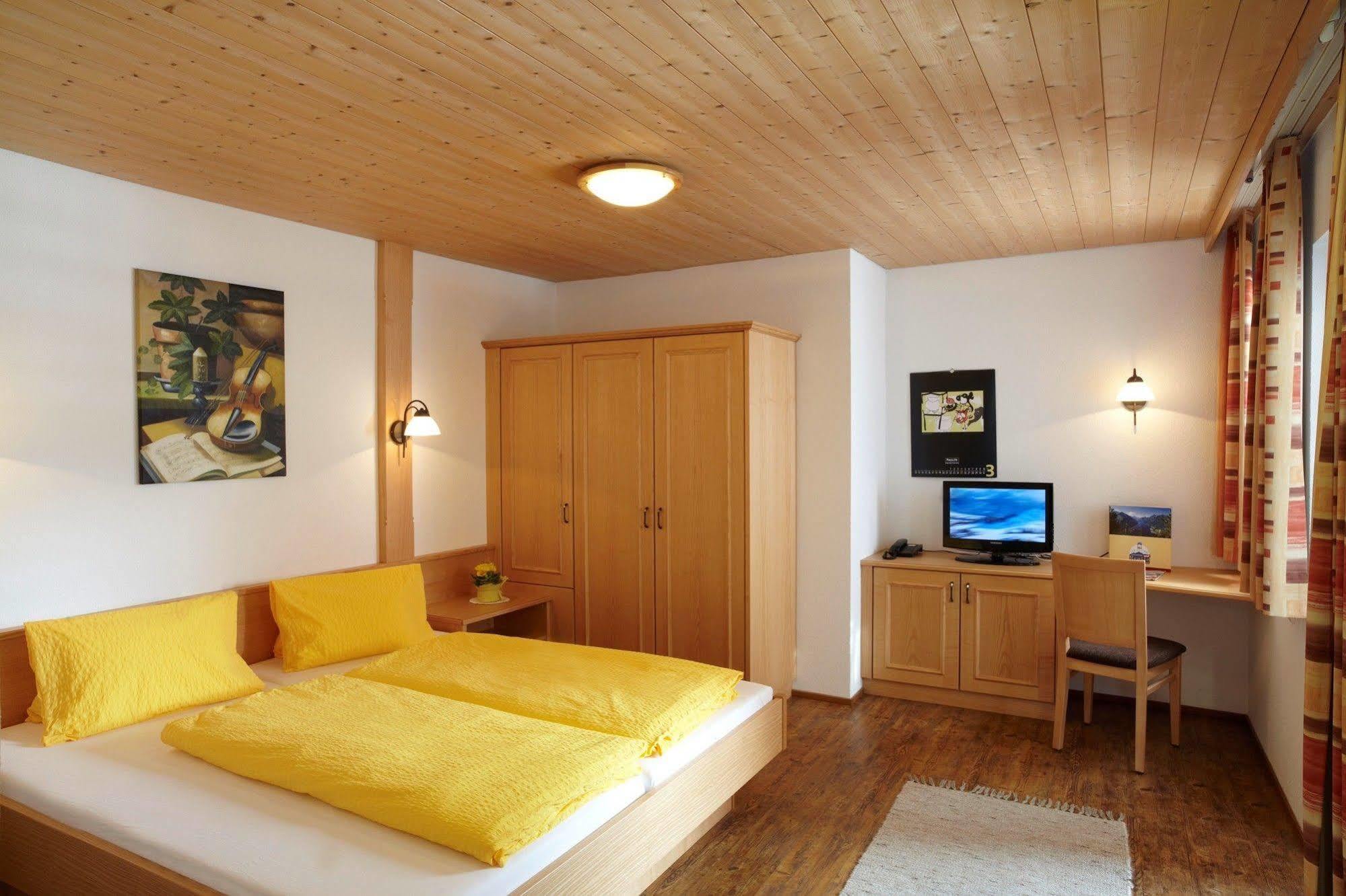 Gaestehaus Am Graben Reuthe Buitenkant foto