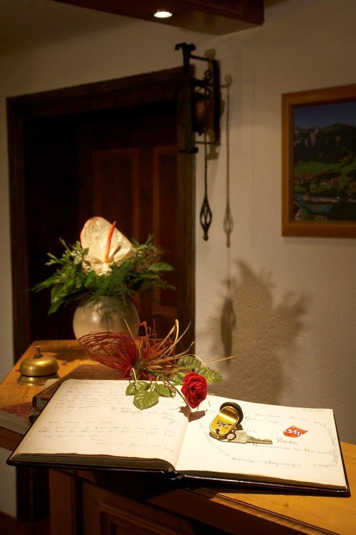 Gaestehaus Am Graben Reuthe Buitenkant foto